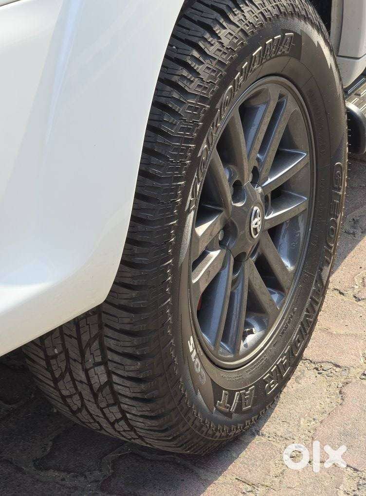 toyota fortuner (2016) 3.0 4x4 Automatic - Image 3